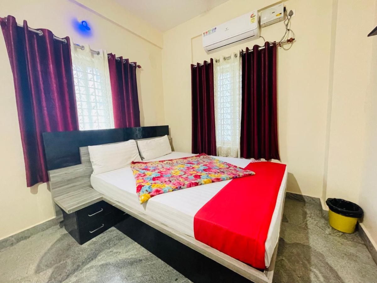 Hotel Crown Residency Mysuru Zewnętrze zdjęcie